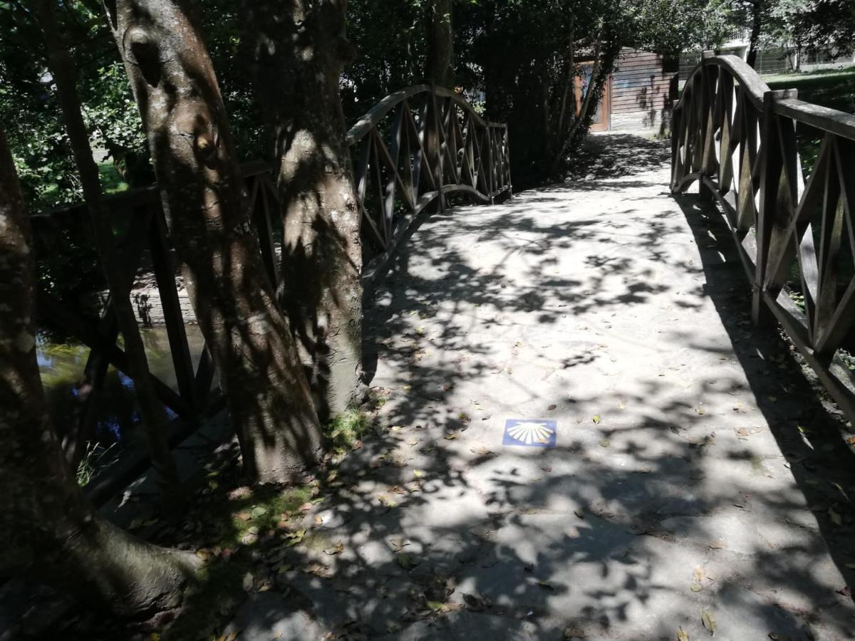 Albergue Camino Real Sigueiro Eksteriør bilde